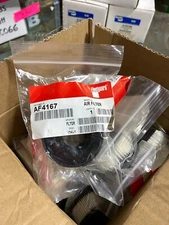 AF4167 Fleetguard Air Filter Lots of 4 New in Package Komatsu 4216035170 4216035