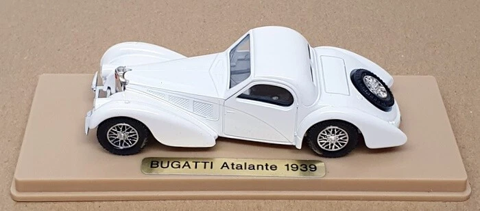 Solido 1/43 Scale Diecast No. 88 - 1939 Bugatti Atalante - White - Image 4 of 4