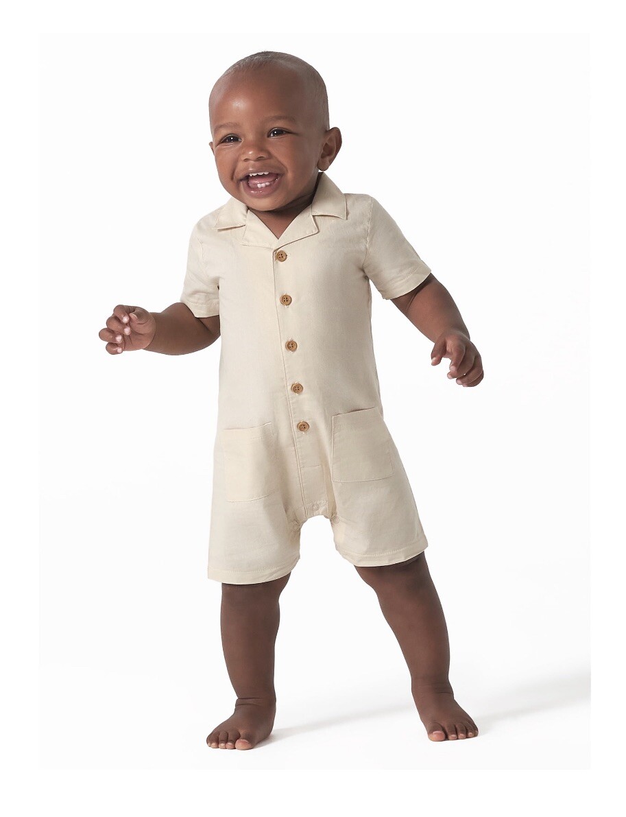 Modern Moments by Gerber Baby Boy 6-9 M Short Sleeve Poplin Romper