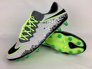 nike hypervenom platinum