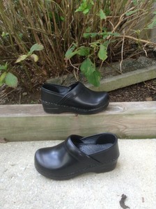 dansko clogs size 36