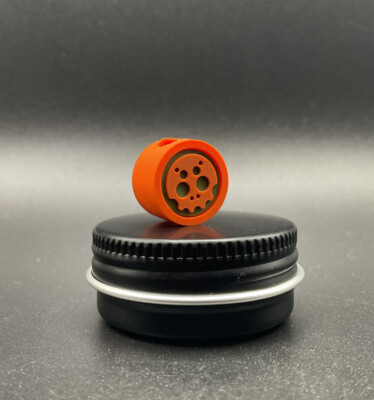 Koch Tools x Playge Collab - PVC KapSkyll - Orange/Green EDC Bead Zipper Pull