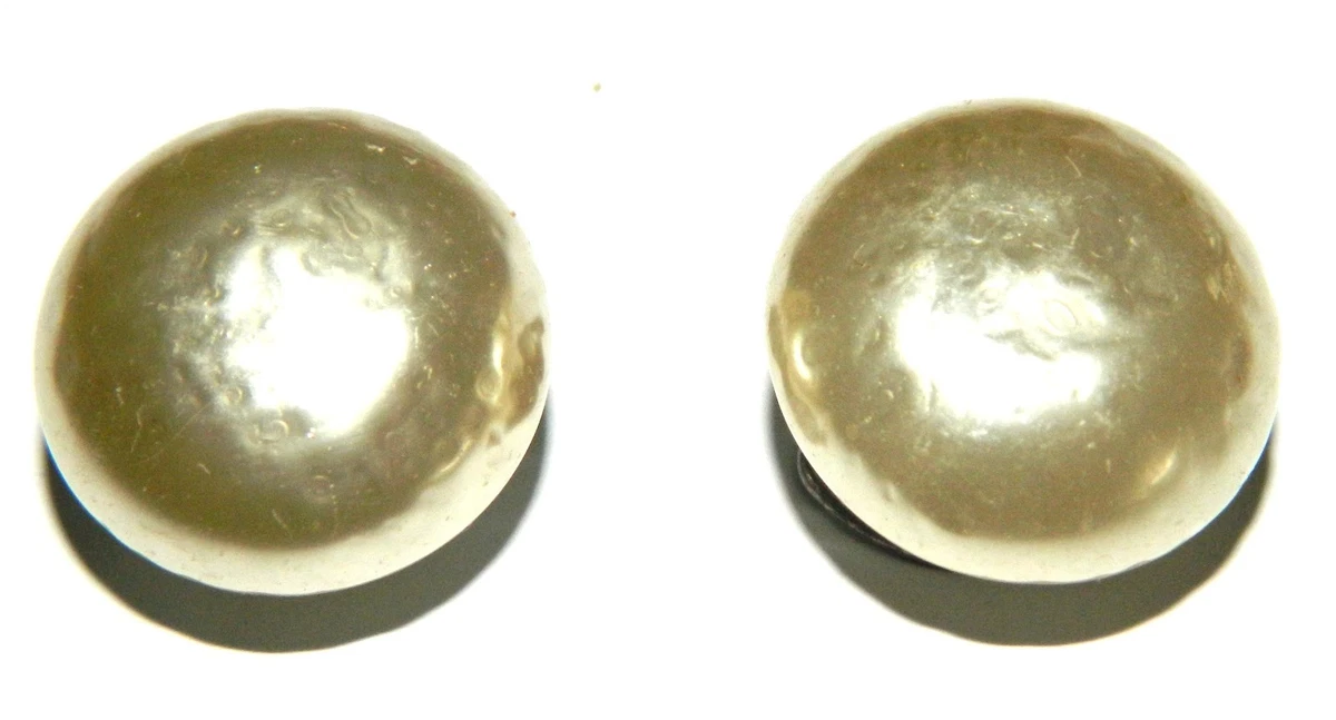 Boucles d'oreilles fantaisie en nacre