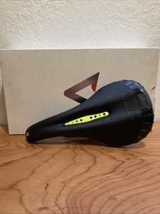 New In Box Astute Mud Lite Saddle 125mm Carbon Rails XC Gravel Enduro 217g