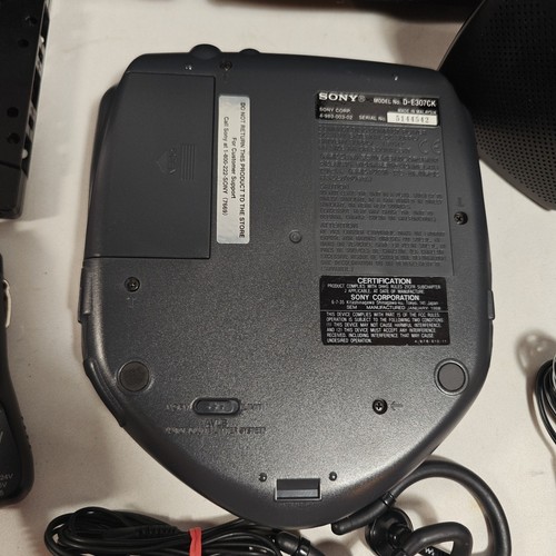 Lettore CD Sony Discman ESP D-E307CK pronto per l'auto con nastro cavi di alimentazione Cpa-7 e custodia - Foto 4 di 13