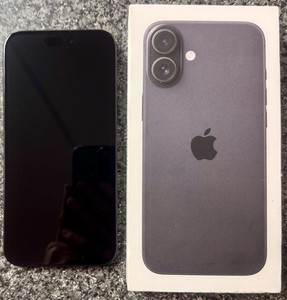 Apple iPhone 16 Plus 128GB in sehr gutem Zustand, 100% Akkulaufzeit mit Karton