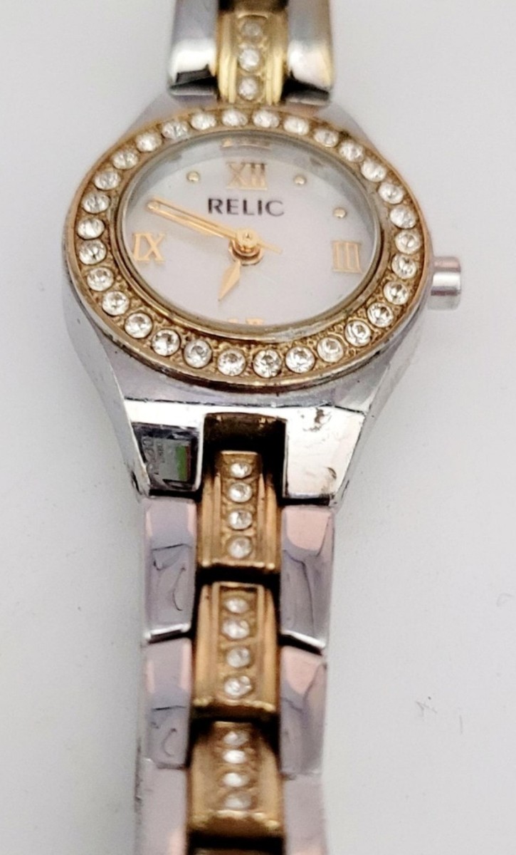 Relic Women\'s Silver And Gold Analog  Fossil Queen\'s Court Bracelet Luxury Watch Relic by Fossil Women main image 3