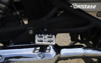 ALUMINIUM SOZIUS FUSSRASTE PASSEND FÜR ROYAL ENFIELD SUPER METEOR 650