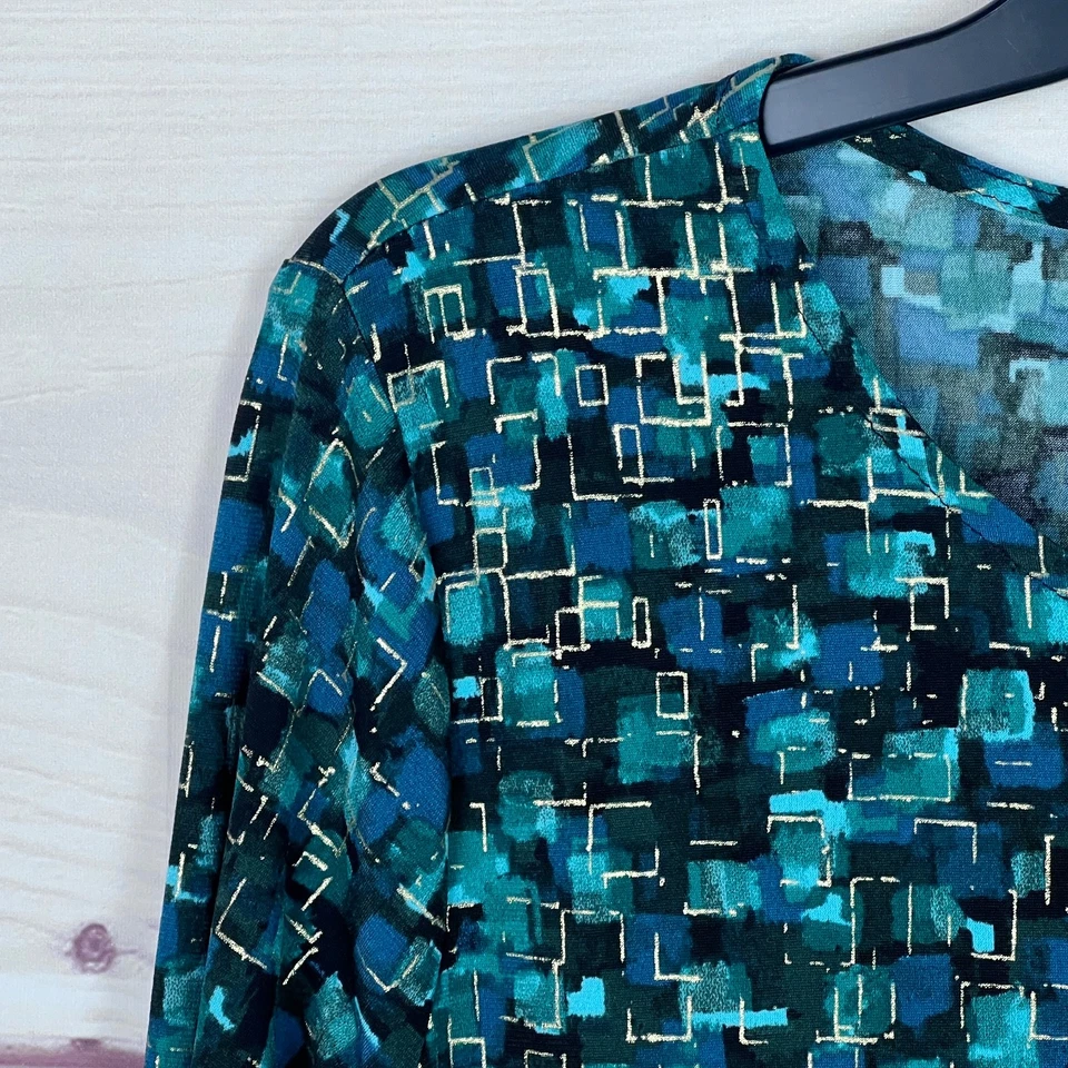 Blusa Susan Graver Top Mujer M Negra Verde Estampada en Lámina Líquida Tejido Manga Larga Foto 3 de 4