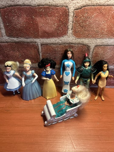 7 Assorted Barbie Disney Princess Disney Action Figure McDonald’s Toys - Picture 2 of 2
