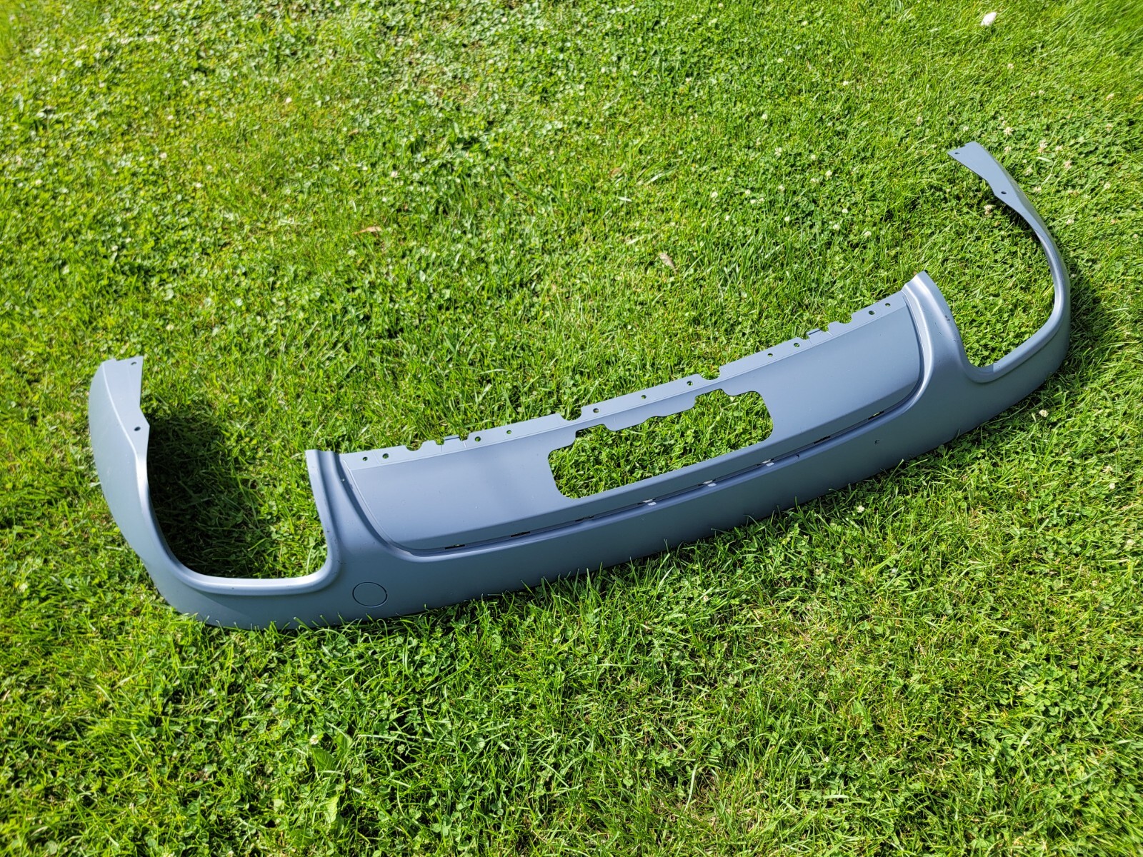 Maserati Levante M161 Rear  Bumper Lower Valance  16 17 18 670045348 OEM NEW