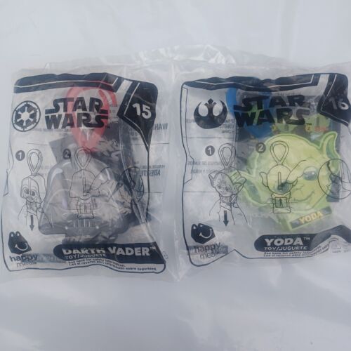 Lot Of 2 Happy Meal “STAR WARS RISE OF SKYWALKER” KEYCHAIN TOYS-LIGHT UP! - Picture 1 of 1