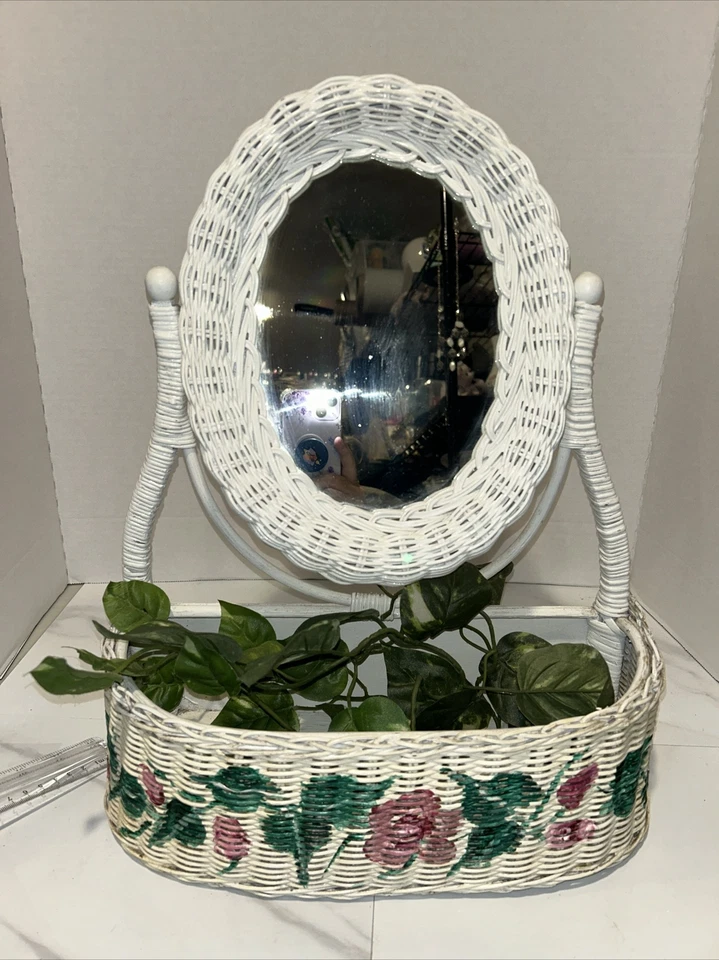 Vtg. Oval Country White Wicker Trim Vanity Chic Mirror With Painted Shelf MCM - Image 2 of 4