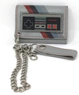 Nintendo NES Official Game Controller Chain Wallet Vintage 2014