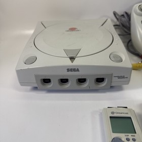 Sega Dreamcast Video Game Console BUNDLE + Extras HKT-3020 | TESTED