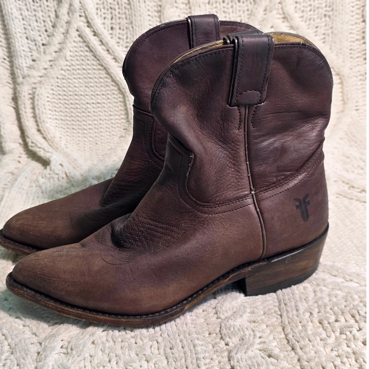 Frye Billy Low (1-1.9 in) Heel Height Boots for Women for  display picture 1