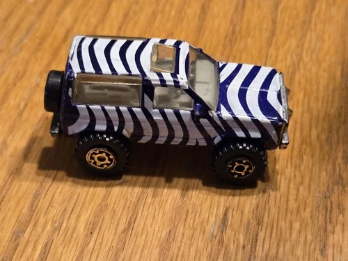 Vintage 1987 Ford Bronco Matchbox Car Black White Zebra Working Tires