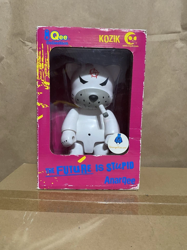 Frank Kozik - Anarchy WHITE  CAT Qee - Strangekiss - Toy2R - 8 INCH - Rare - NIB - Image 3 of 4