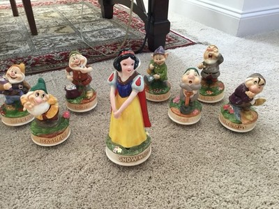 Schmid Disney Snow White and Seven Dwarfs Hand Painted Music Box Set