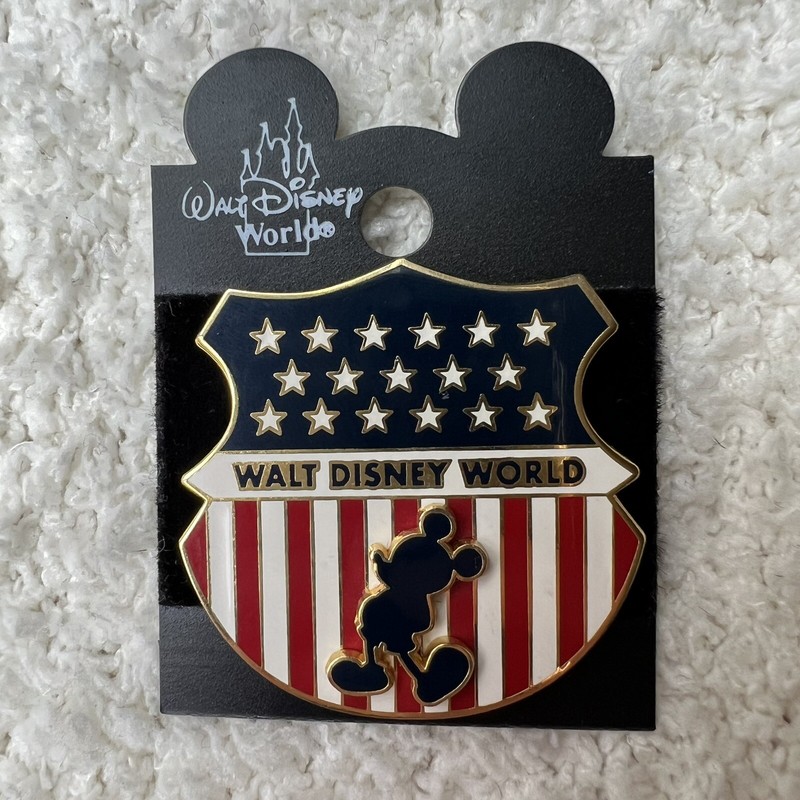 Walt Disney World Mickey American Flag Official Pin Trading 2002
