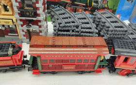 LEGO 71044 Disney Train and Station Original Box Disney Train Train Electric 71040