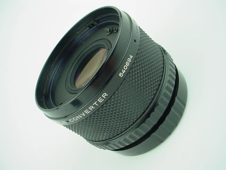 Rokunar 2X Auto Teleconverter HBF for Hasselblad  with Caps - Image 2 of 4