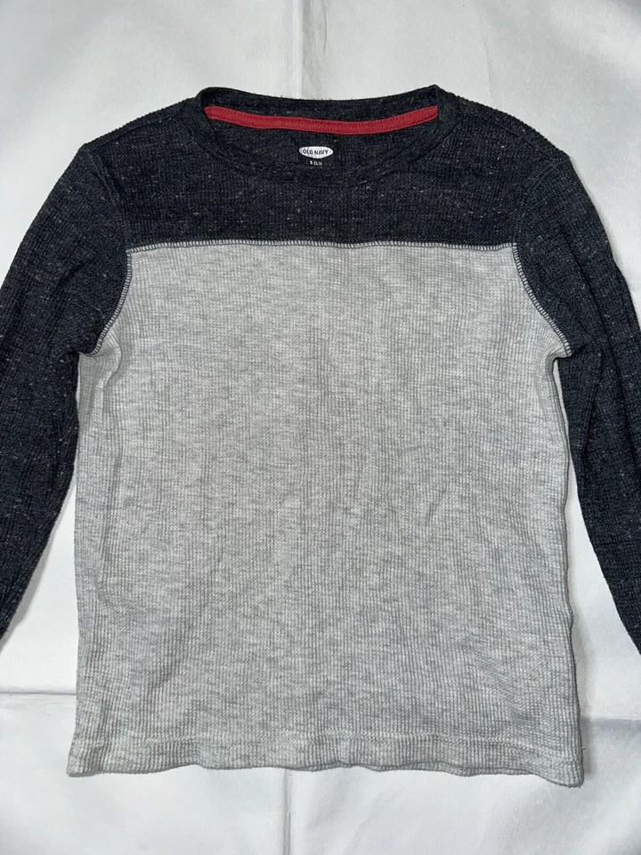 Preowned- Old Navy L/S Thermal Shirt Boys (Size S) - Image 2 of 4