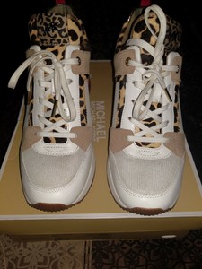 tenis michael kors feminino