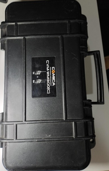 Comica CVM-WM300(C) Wireless UHF Lavalier Microphone System