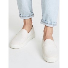 VINCE Blair Sz 8 Cracked Leather Slip On Sneakers
