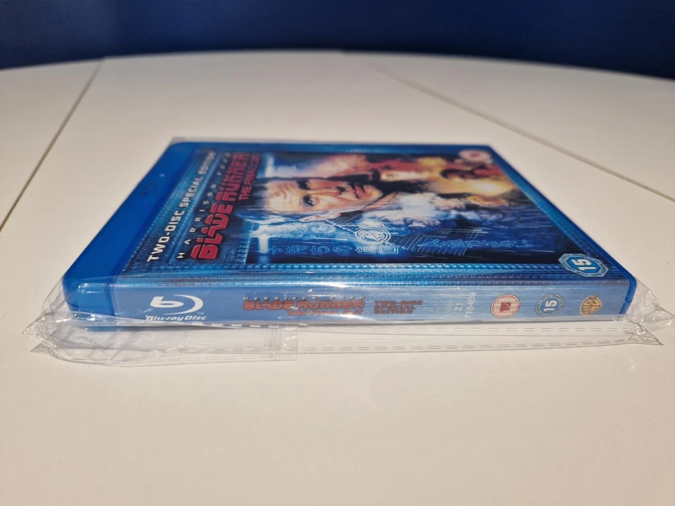 Blade Runner The Final Cut 2-Disc Blu-ray 2007 Perfect Unwatched Posted boxed - Image 4 of 4