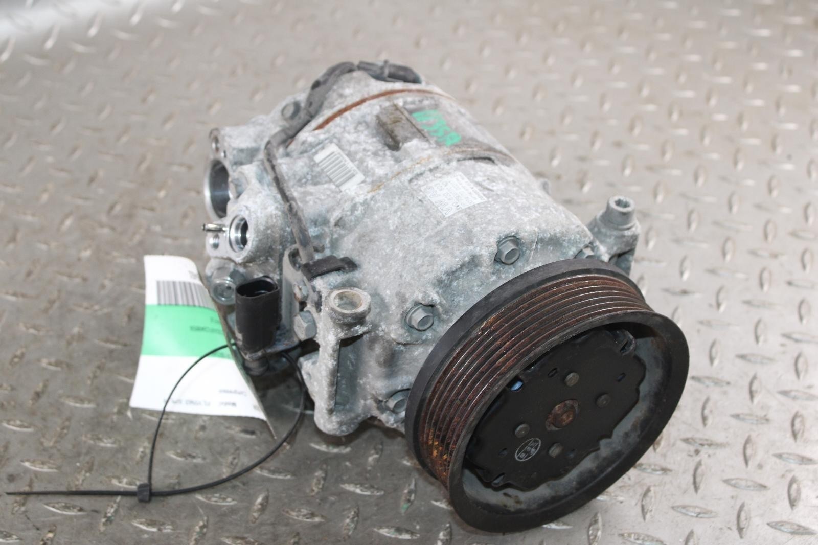 13-18 FLYING SPUR AC A/C Air Conditioning Conditioner Compressor OEM Factory OE