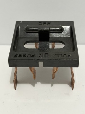 Midwest Electric 198B8009P28 60 Amp 2 Pole Fuse Pull Out Holder
