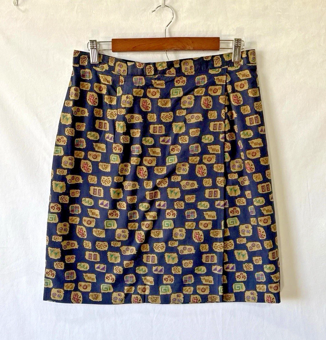 Fox & Hound Women Navy Faux Wrap Skirt Aztec Stamp 14 Academia Western Country
Opens in a new window