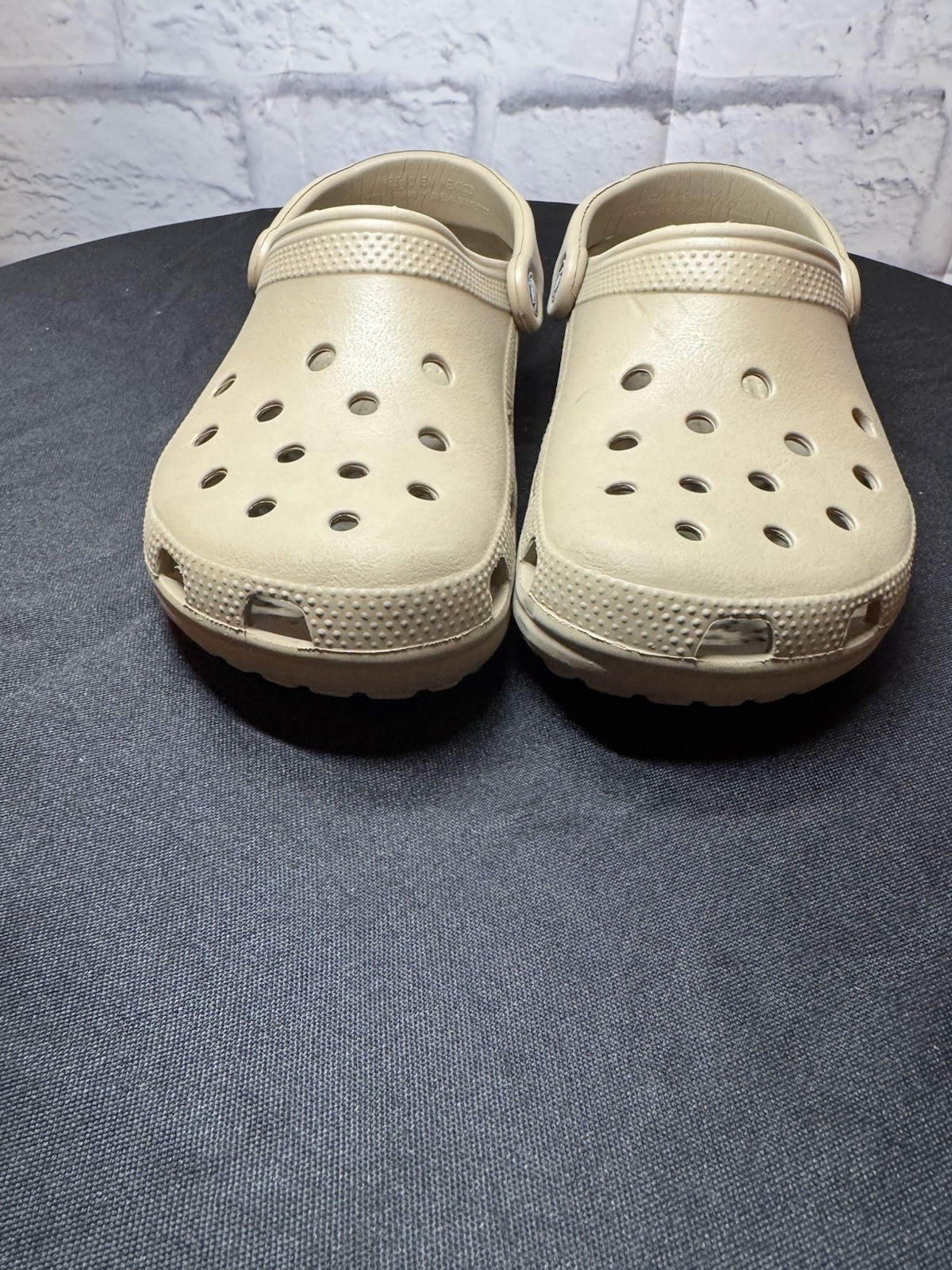 Crocs - image 1
