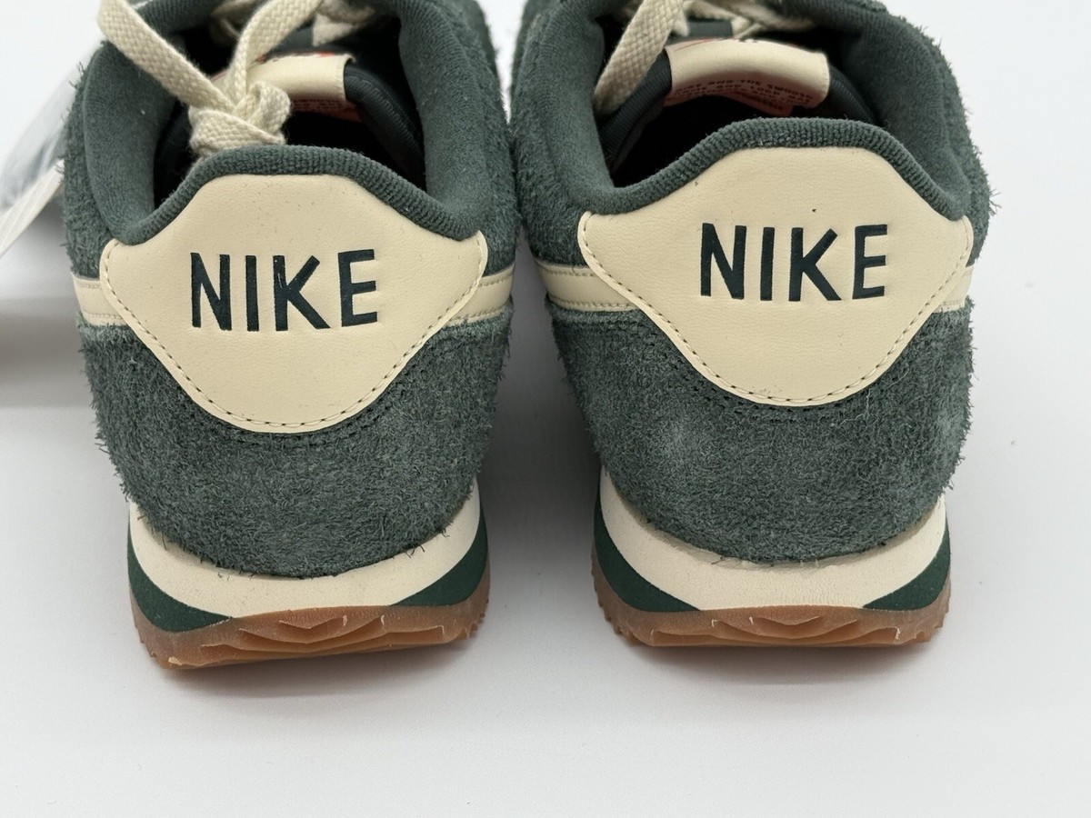 Women's Size 9.5 / Men's 8 - Nike Cortez VNTG Green Muslin