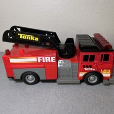 2011 Hasbro Tonka Fire Truck L-03 Red 11.5 Inches Lights and Sounds Work Great