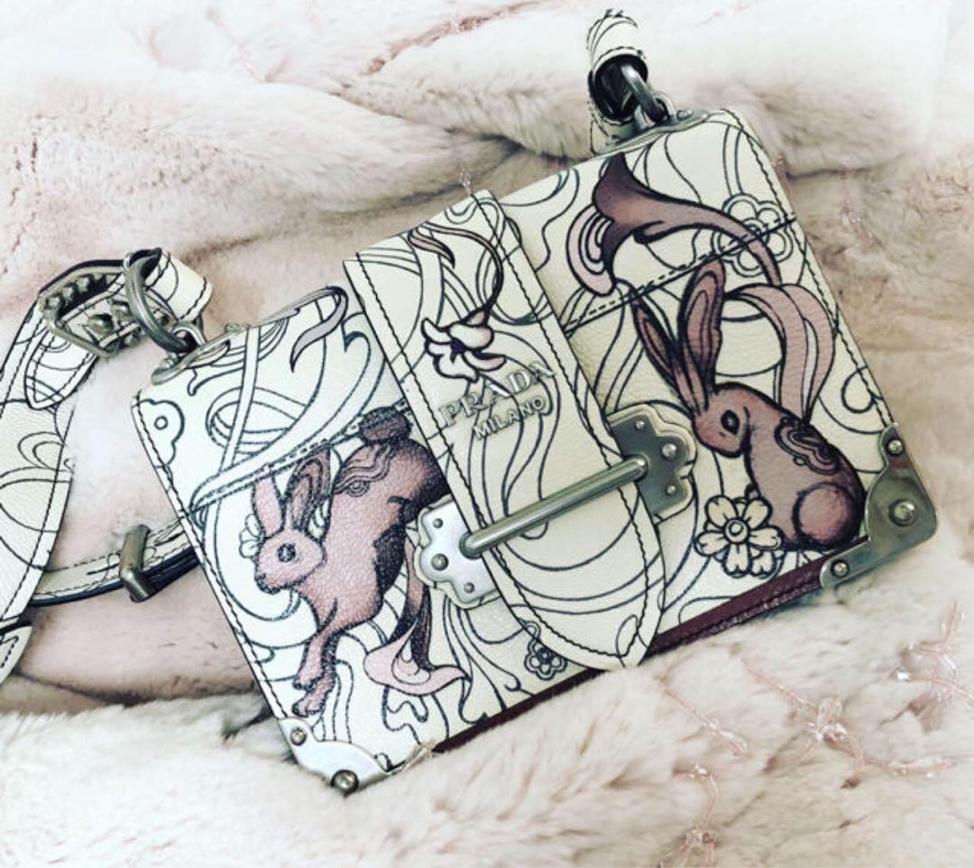 PRADA 2018 James Jean Cahier Rabbit Print Shoulder Bag 20×14×7cm