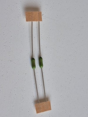 2x Littelfuse PICO II 251.750 Sicherung 0,75A FF axial
