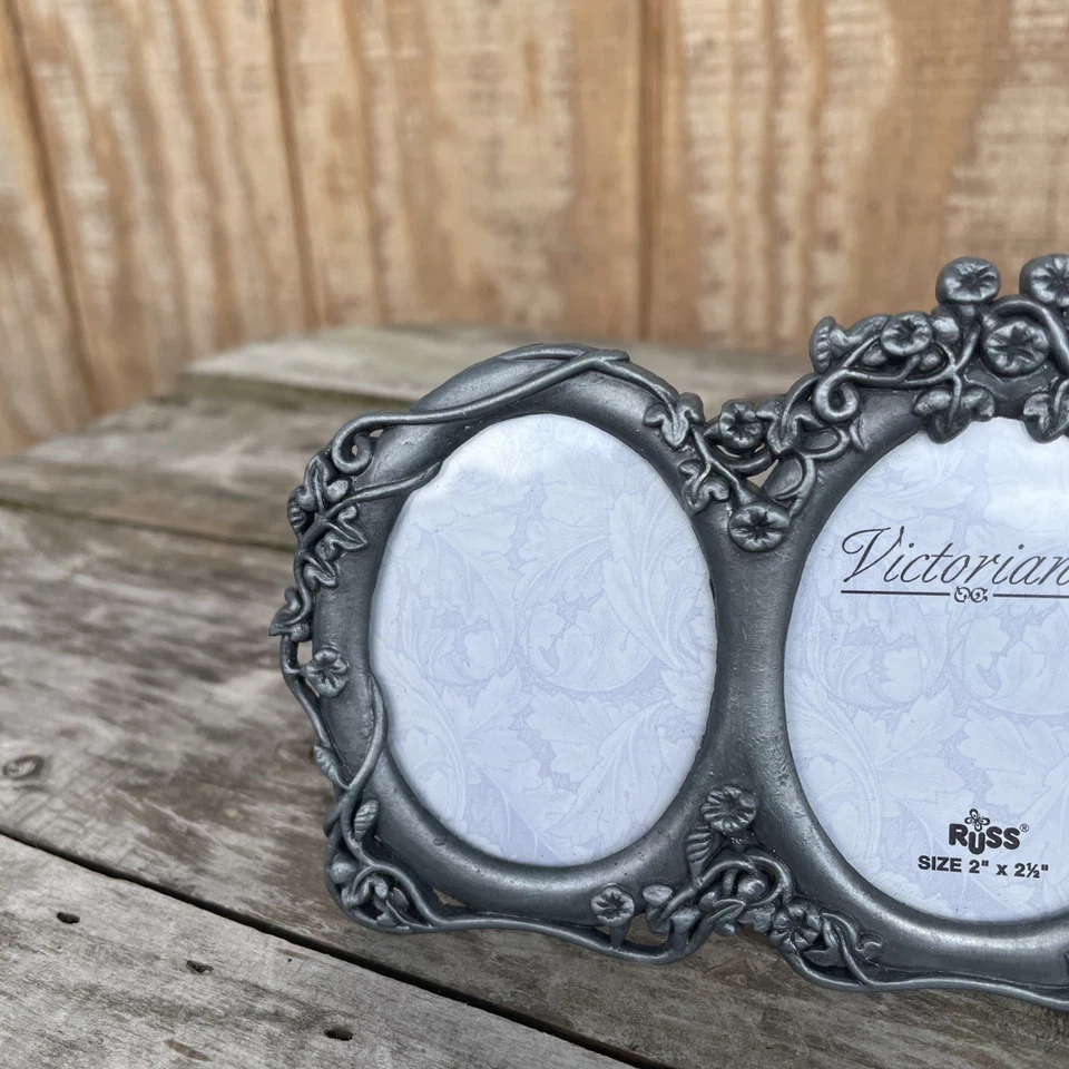 Marco de fotos RUSS 3 aberturas ovaladas floral metal mini estilo victoriano Foto 3 de 4
