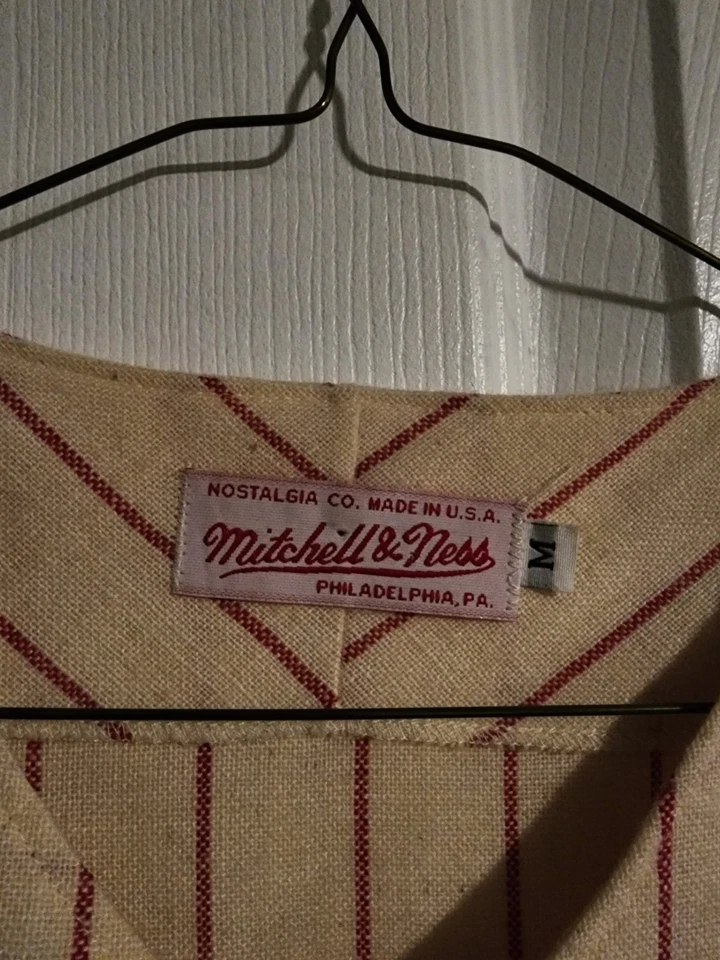 100% Authentic MITCHELL & NESS PHILADELPHIA PHILLIES RICHIE ASHBURN JERSEY Sz M - Image 3 of 4