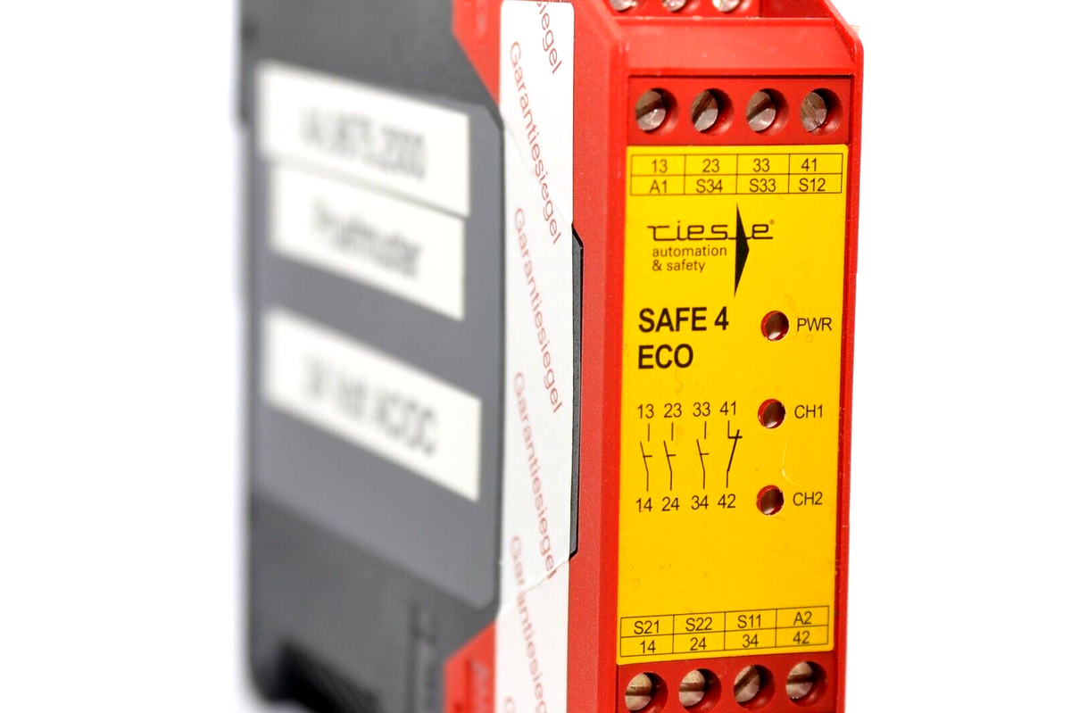 Riese SAFE 4.1 ECO, Sicherheitsrelais Relais Saftey Relay, Testmuster Riese SAFE 4.1 ECO, Sicherheitsrelais Relais Saftey Relay, Testmuster