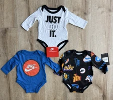 Nike Baby Boys Bodysuit Outfit NEW NWT Set of 3 Blue Size NEWBORN to 6 Months