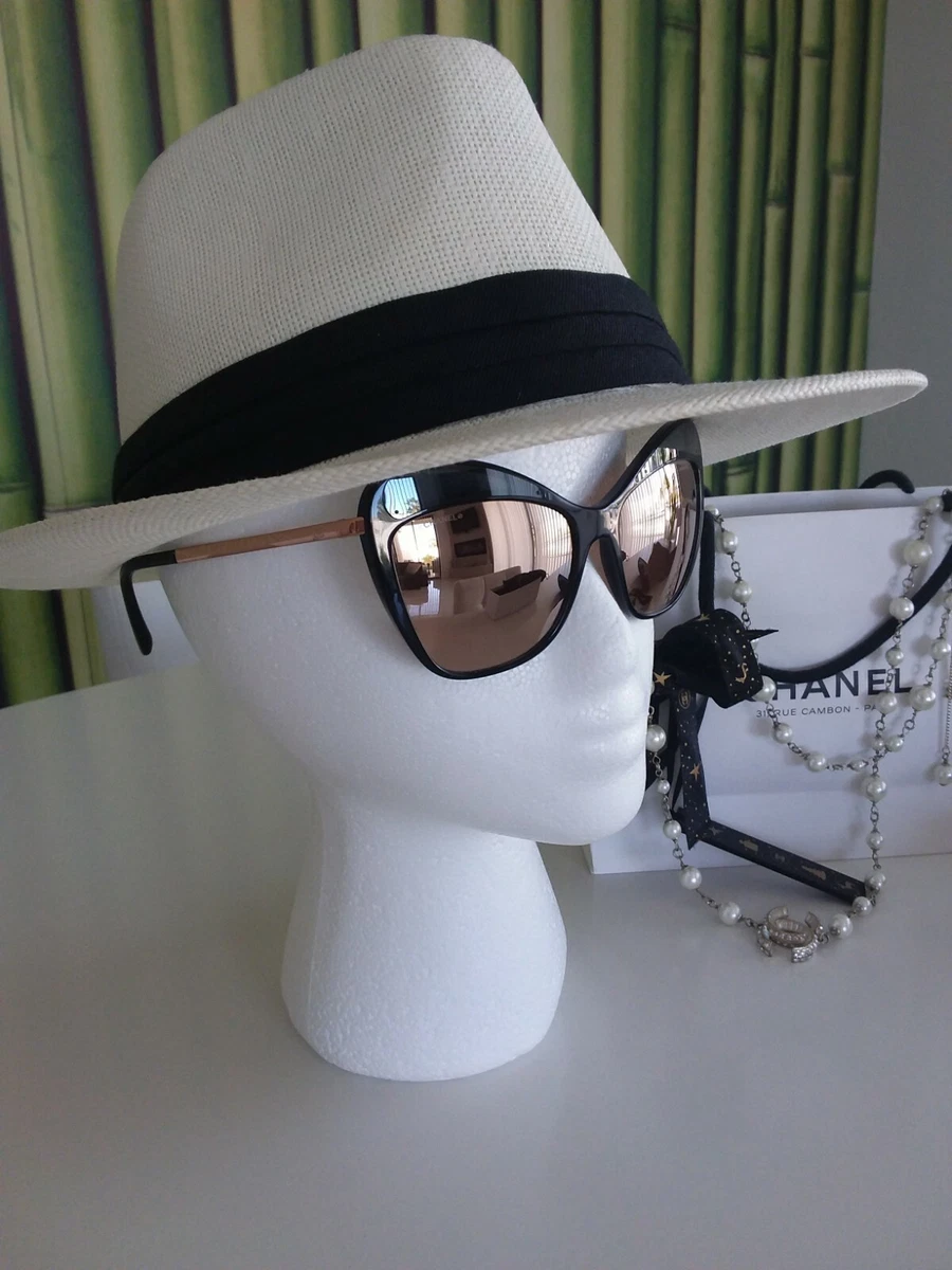 CHANEL Cat-eye sunglasses