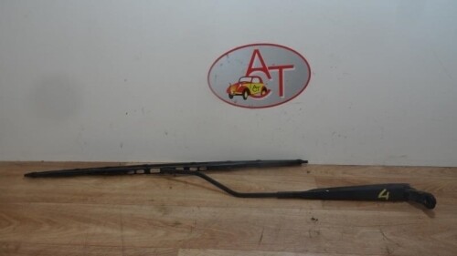 Bras essuie glace avant gauche FORD FIESTA 7 PHASE 1 2090766