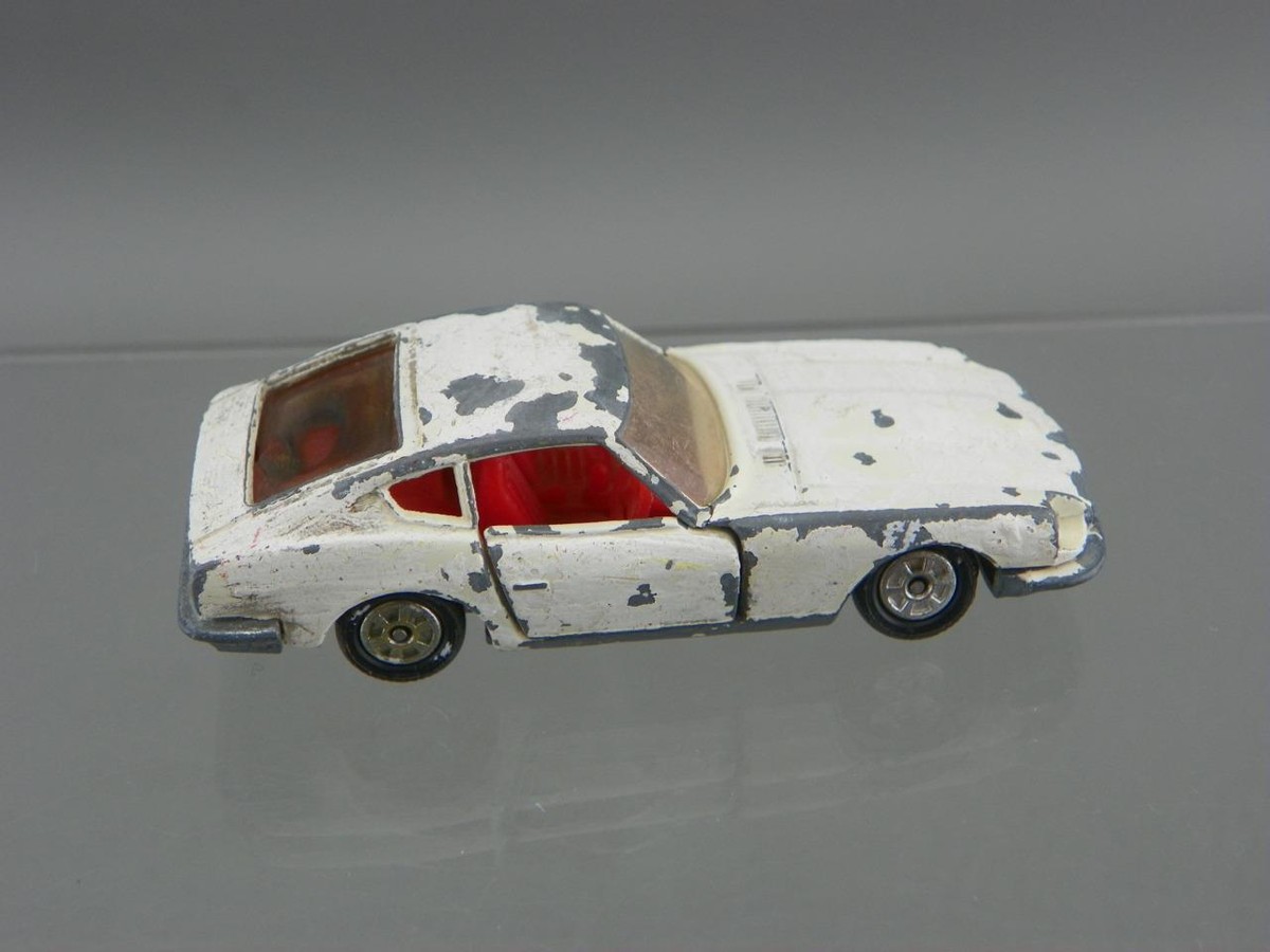 Vintage 1974 Tomica Tomy No.6 S=1/60 Diecast Nissan Fairlady