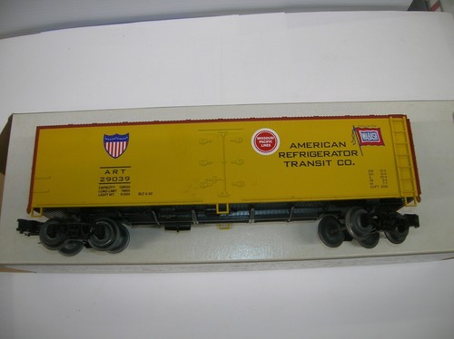MODELOS CORONA O "REFIG AMERICANA. TRANSIT CO. REFRIGERADO EN CAJA, LOTE # 43838 | Zustand: Used