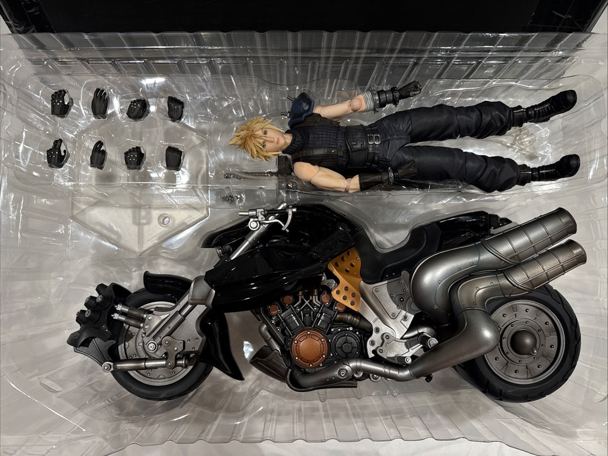 FINAL FANTASY VII クラウド & デイトナ(美品) Amazon.com: KOTOBUKIYA PLAY ARTS FINAL FANTASY VII Cloud & Hardy