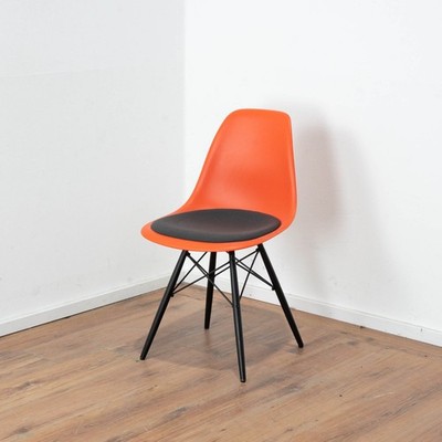 Vitra Eames Plastic Chair DSW Orange - Hopsak Sitzkissen