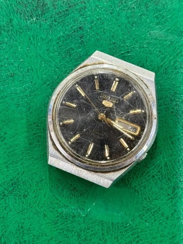 Vintage Seiko 5 Automatic Day Date Watch – Model 7009-3151 – 21 Jewels Japan